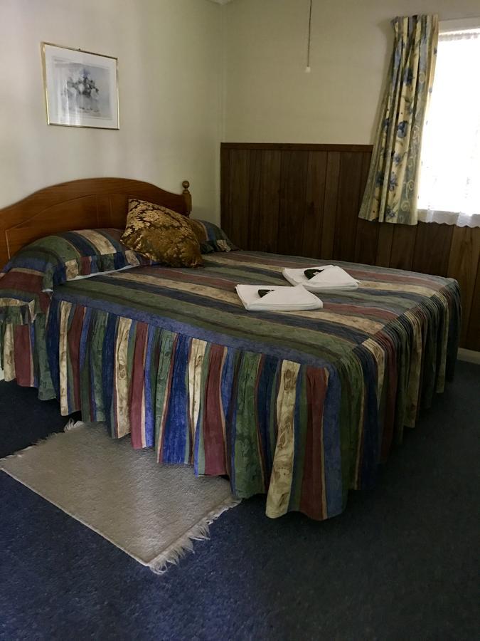 Golden Springs Motel, Holiday Park Rotorua Exteriör bild